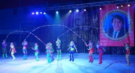 Советский цирк первый в мире вышел на лед
