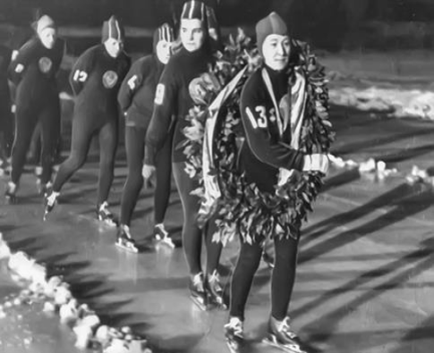 Впервые чемпионат мира по конькобежному спорту проводился в СССР