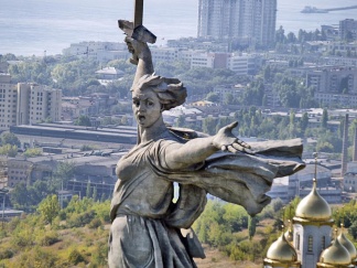 Открытие памятника-ансамбля «Героям Сталинградской битвы» на Мамаевом кургане в Волгограде